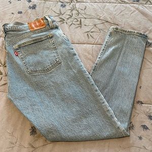 Levi’s, high waisted jeans, size 29, color tango light.